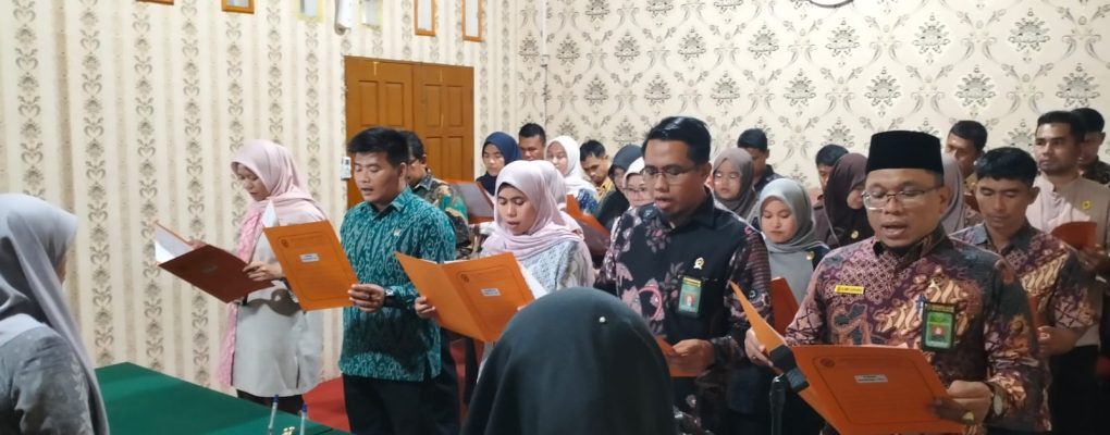 “PA Painan Laksanakan Pembacaan & Penandatanganan Komitemen Bersama, Pakta Integritas, Serta Perjanjian Kinerja Hakim dan Pegawai”